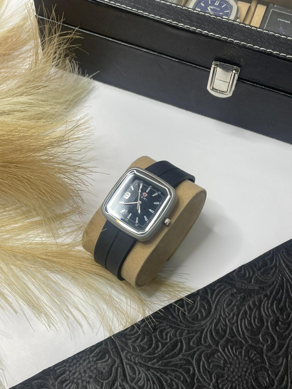 Stylish Black Tomi Square-Faced Analog Watch with silicone Strap